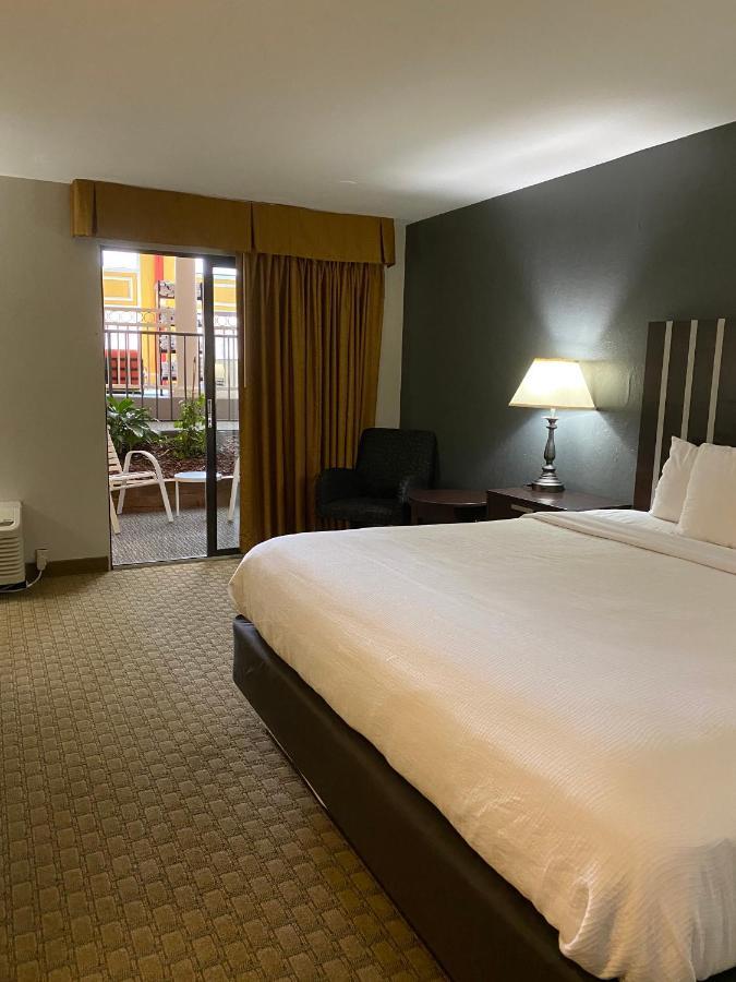 Bel-Aire Hotel Lake Erie Kültér fotó